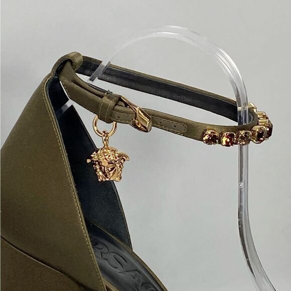 Versace Satin Platform Pumps size 40 - Picture 6 of 14